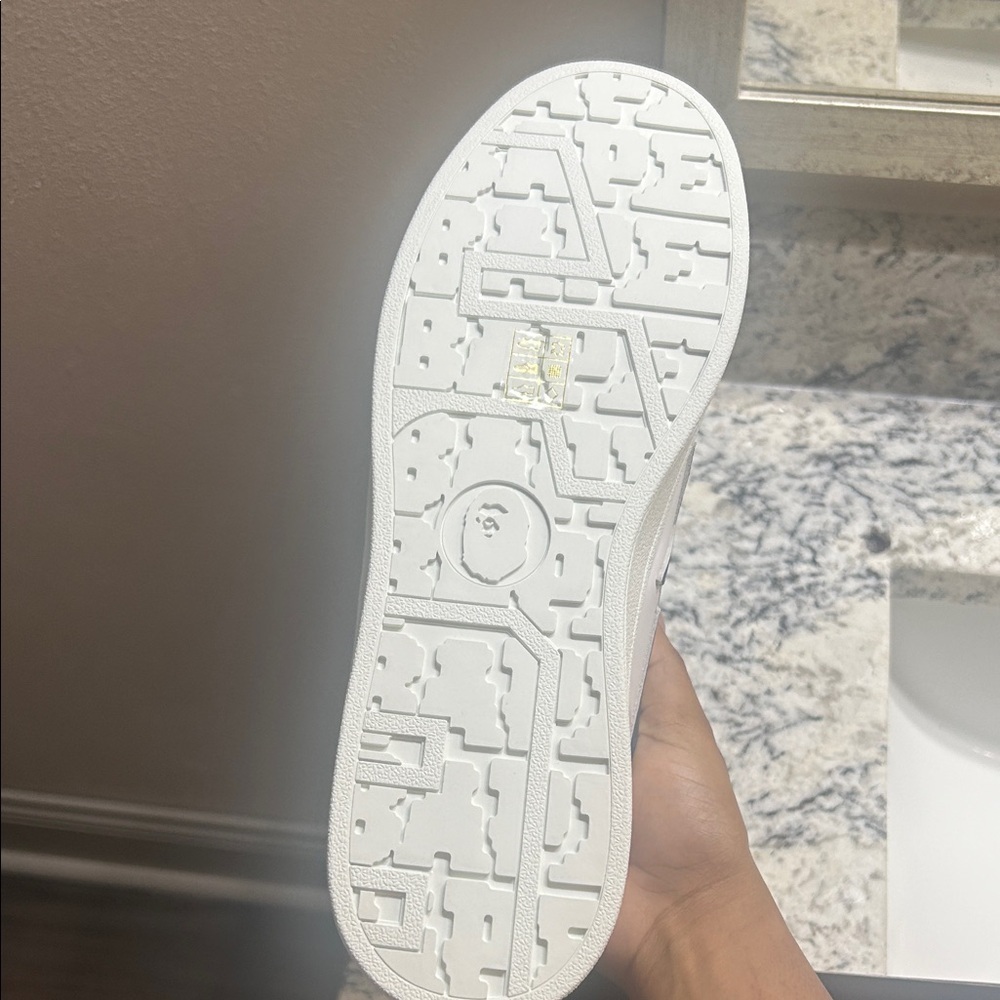 Bape White Sneakers with Navy Accents NW - Picture 4 of 9